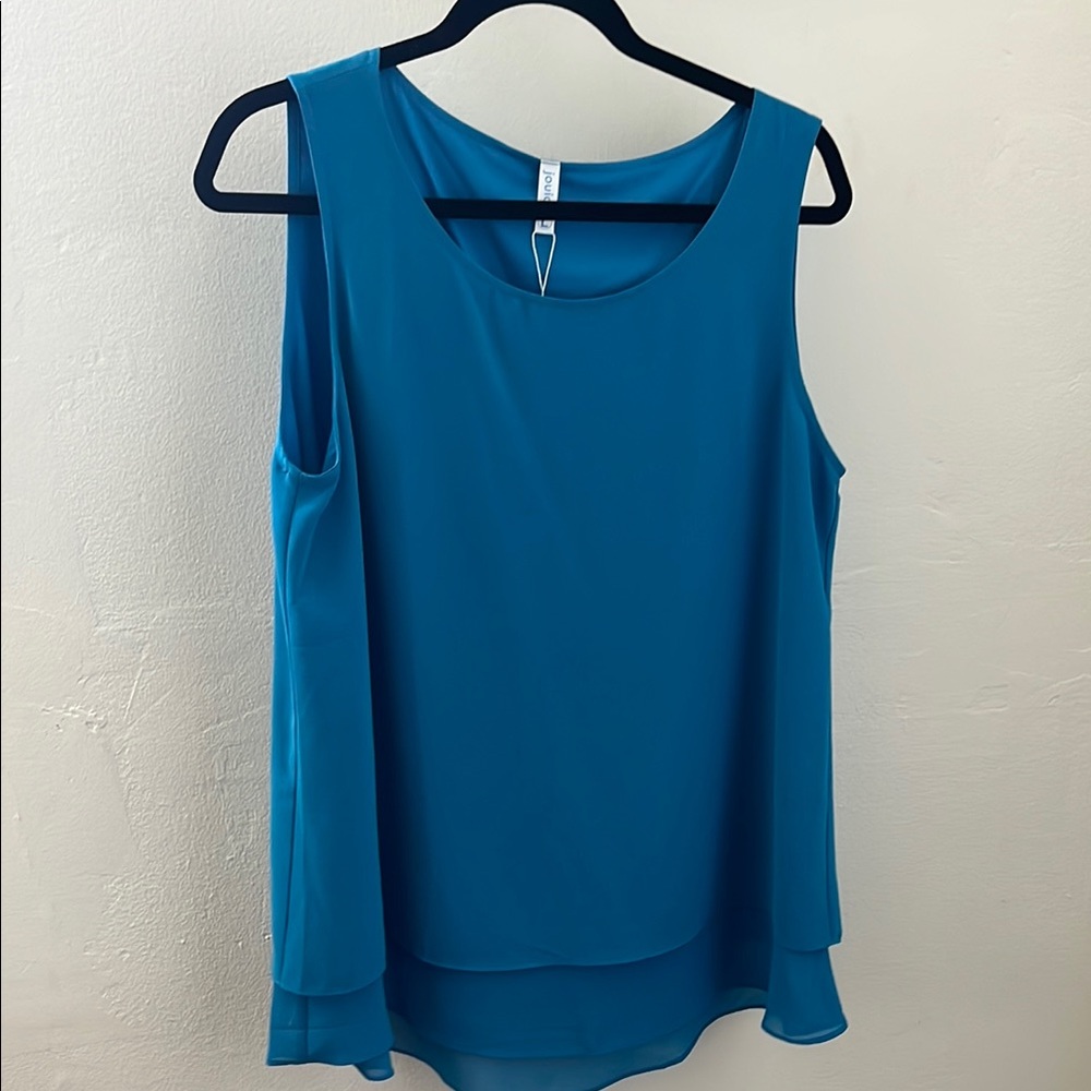 Elegant Turquoise Blue Women's Top NWT 
Size large